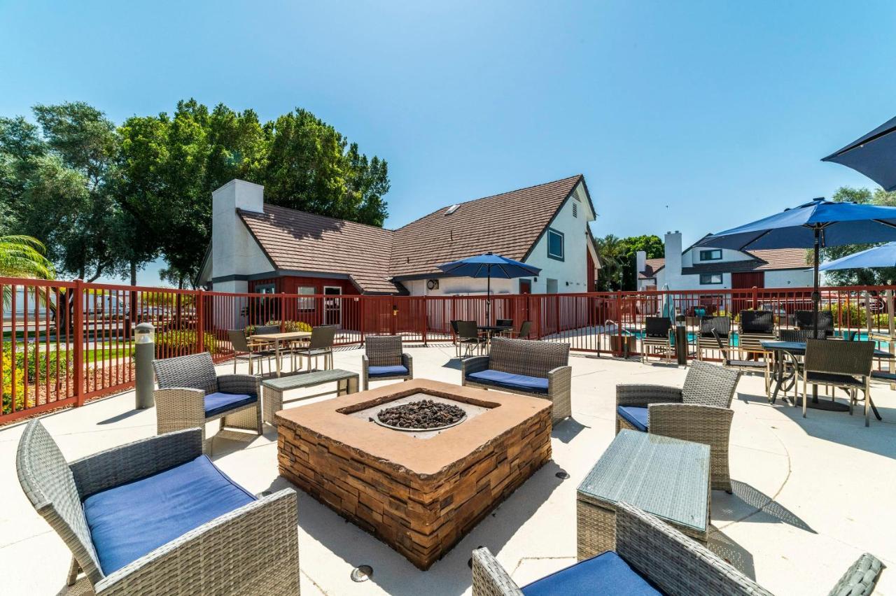 Metro Phx Upstairs 2Bd Sleeps 6 Heated Pool Pets Allowed Phoenix Extérieur photo