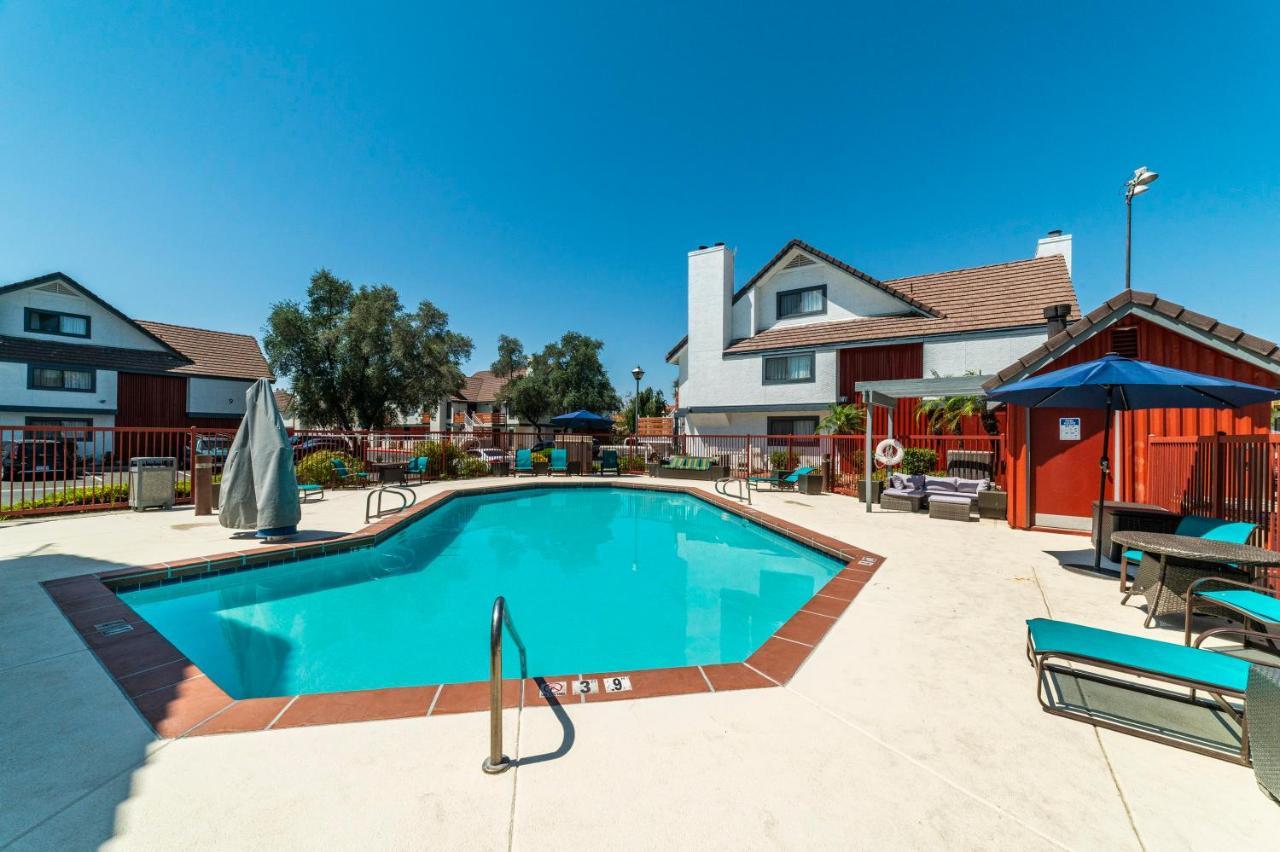 Metro Phx Upstairs 2Bd Sleeps 6 Heated Pool Pets Allowed Phoenix Extérieur photo