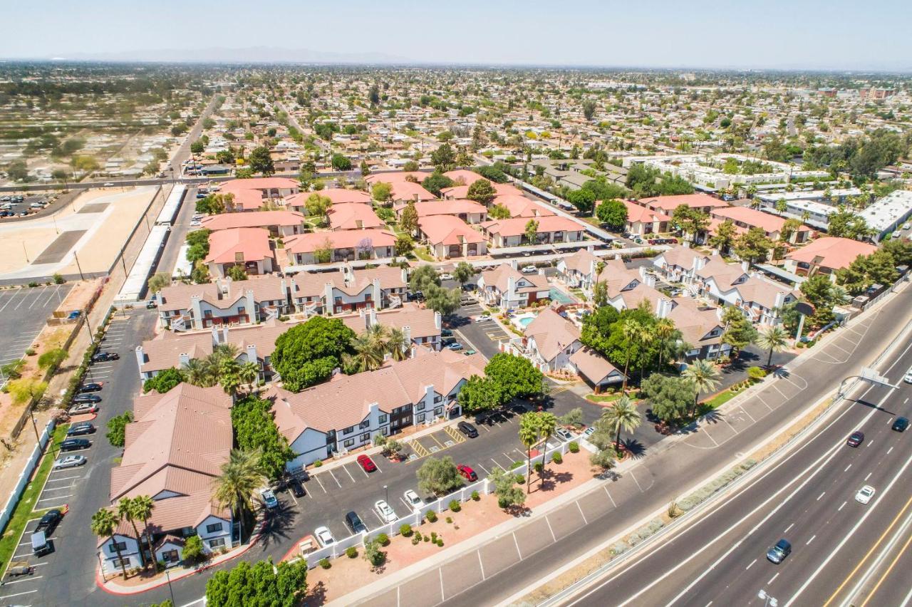 Metro Phx Upstairs 2Bd Sleeps 6 Heated Pool Pets Allowed Phoenix Extérieur photo