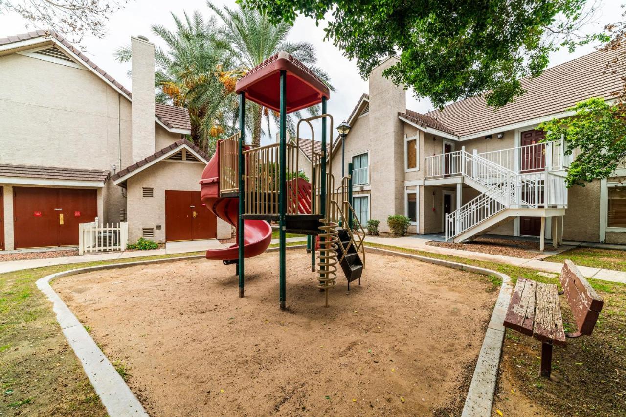 Metro Phx Upstairs 2Bd Sleeps 6 Heated Pool Pets Allowed Phoenix Extérieur photo