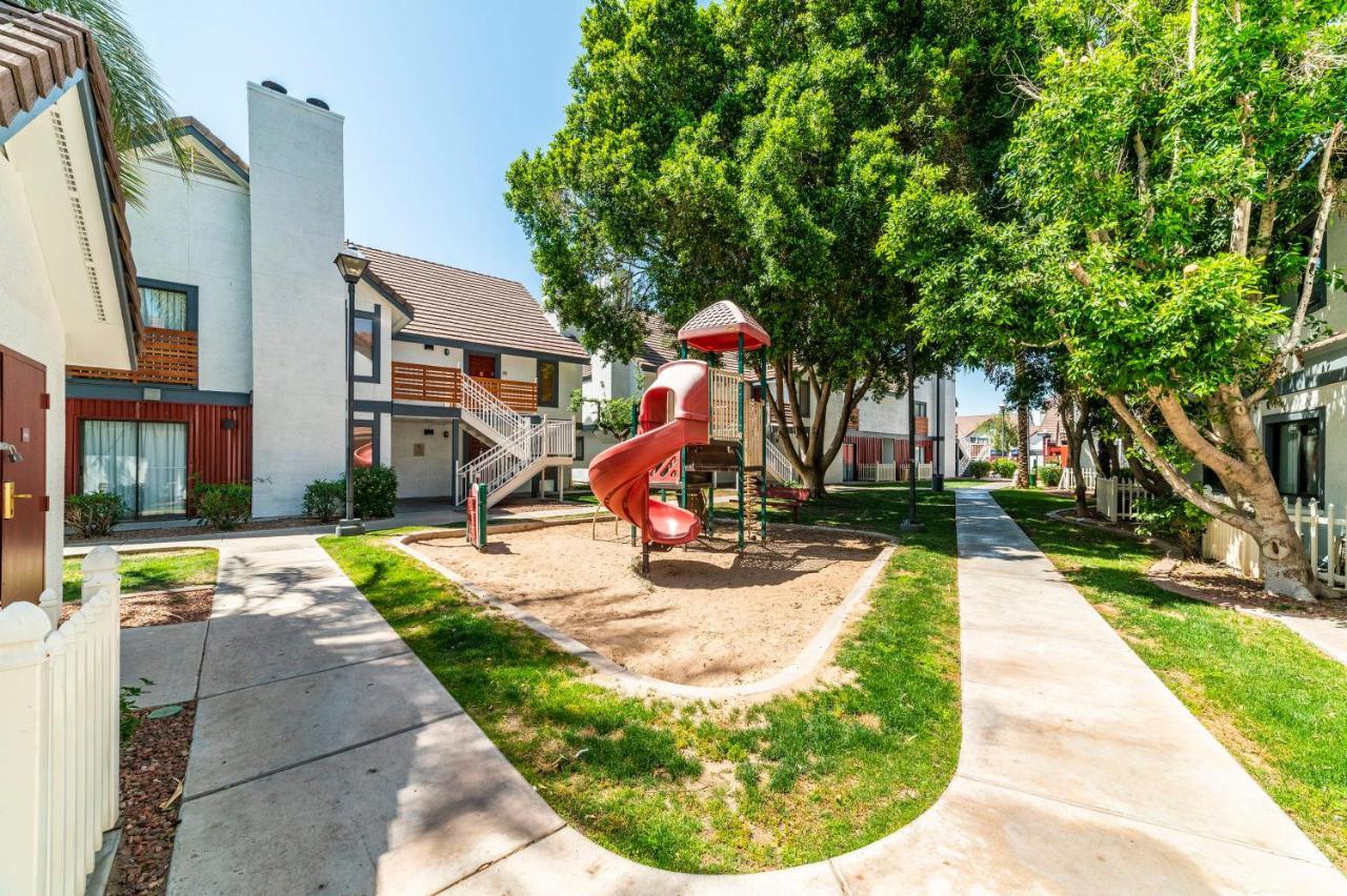 Metro Phx Upstairs 2Bd Sleeps 6 Heated Pool Pets Allowed Phoenix Extérieur photo