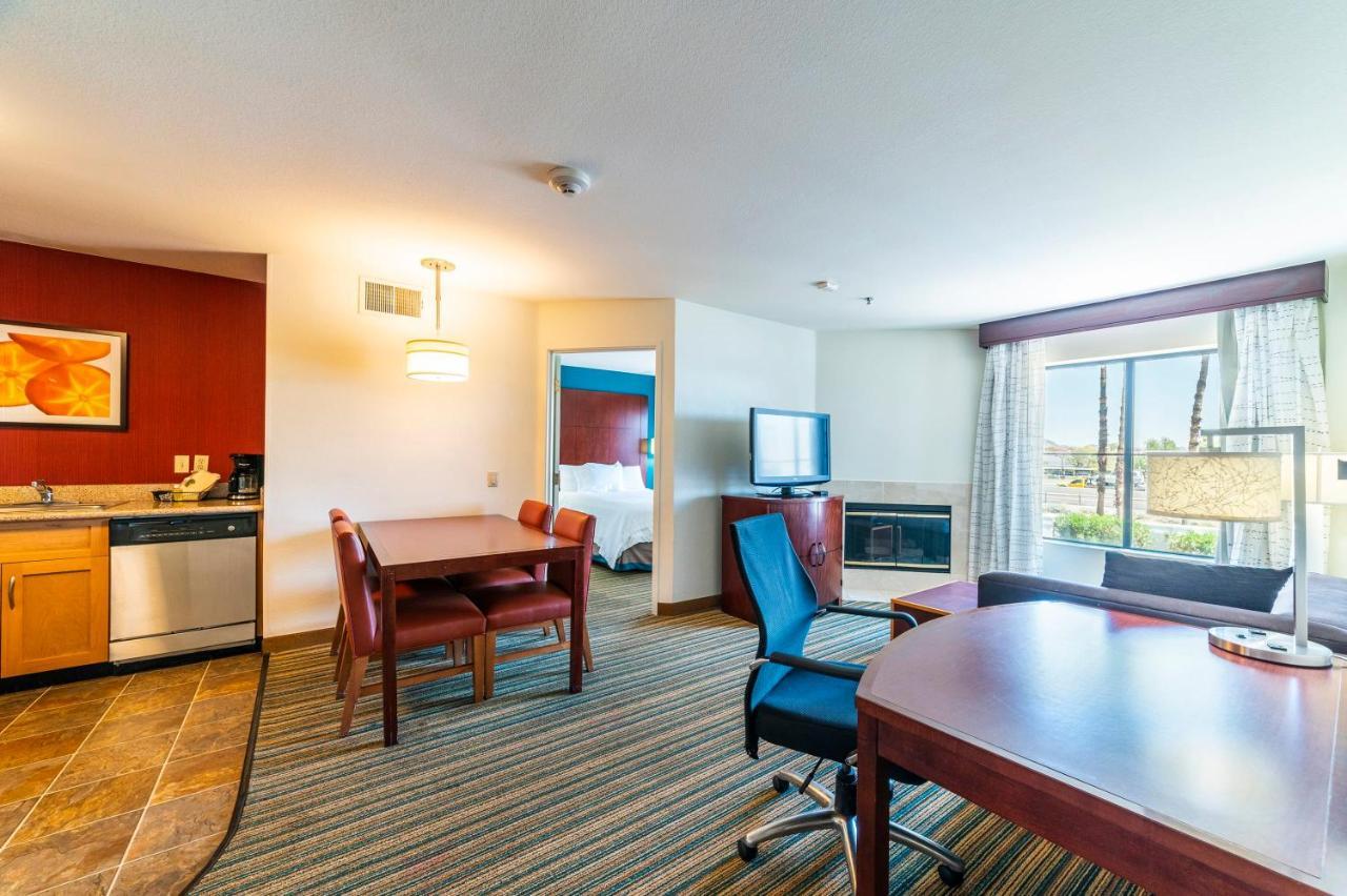 Metro Phx Upstairs 2Bd Sleeps 6 Heated Pool Pets Allowed Phoenix Extérieur photo